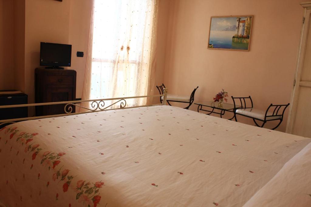 Bed And Breakfast Nefer Maratea Rom bilde